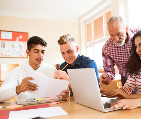 Klassenzimmer | © iStock.com/Halfpoint