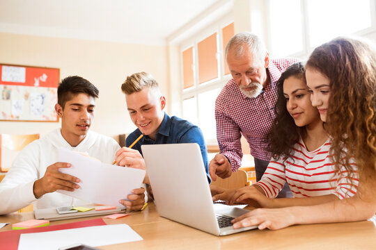 Klassenzimmer | © iStock.com/Halfpoint