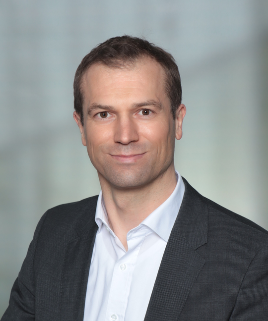 Dr. Holger Birl