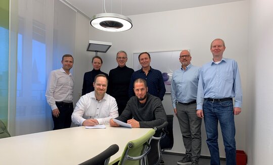 Vertragsunterzeichnung ETM Consult GmbH und Pfalzwerke Netz AG | © PWN